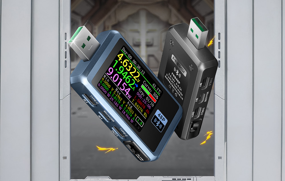 USB tester measuring voltage and current after connecting to a device